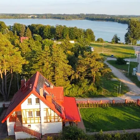 Mazury Ecomfort 펜션 *